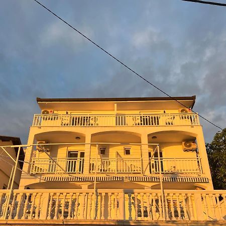 Villa Senka نيوم المظهر الخارجي الصورة